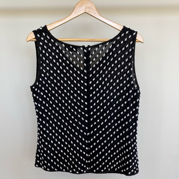 Luisa Spagnoli 100% silk beaded V-neck tank top. 🖤 - Picture 4 of 7